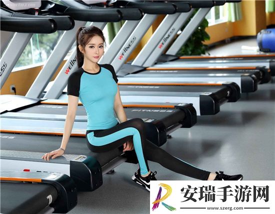 原神申鹤腿法娴熟脚法