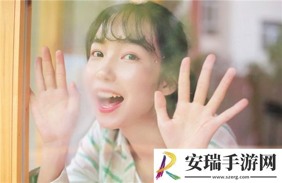 适合一个人在家看的视频素材