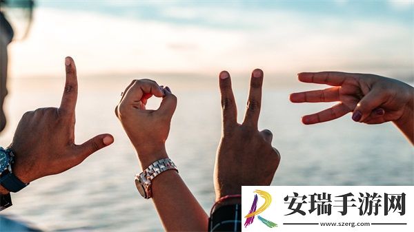坤坤寒进桃子里嗟嗟