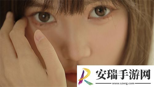 原神女角色手脚被黏黏胶粘