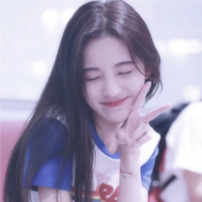 抓qq弹弹的大欧派