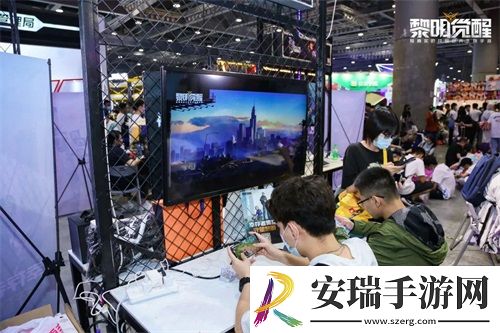 **收官！腾讯自研生存大作黎明觉醒火爆萤火虫