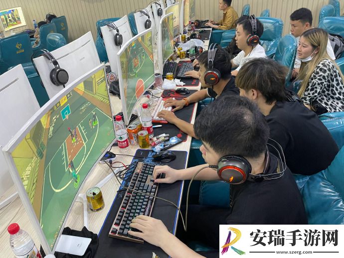 时隔三年再聚首