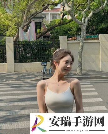 已满十八岁从此进入戴好耳机的快乐
