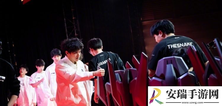 iG公布交手EDG赛后返图