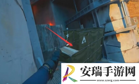 三角洲行动零号大坝隐秘协议箱在哪