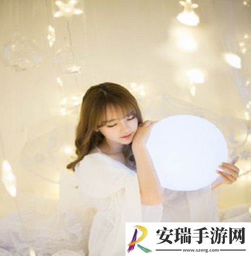 蜜丝婷大草莓和小草莓对比