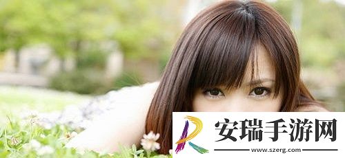 已满十八岁从此进入戴好耳机的