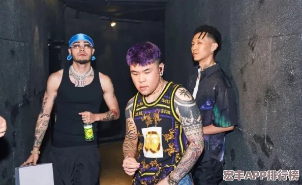 “X姓女RAPPER的首次亮相引发热议