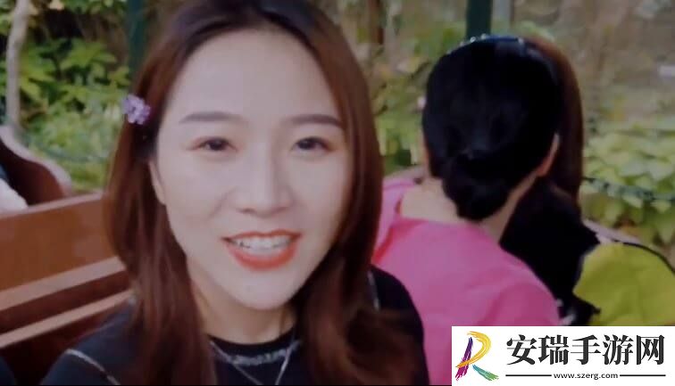 Lyainevan特莱莎是谁