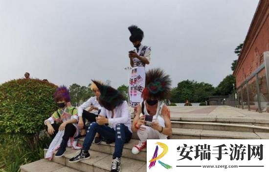 “杀马特之父”罗福兴已财富自由