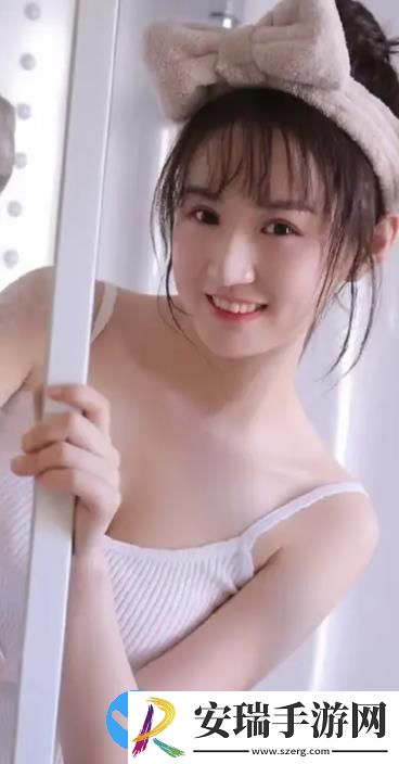 水蜜桃中间的肉夹馍免费截图