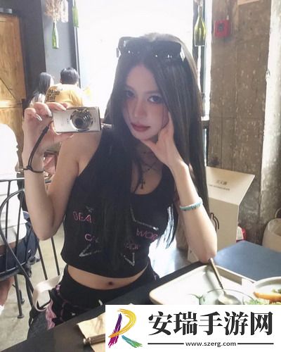 动漫学生裸体被羞羞观看竞技版截图